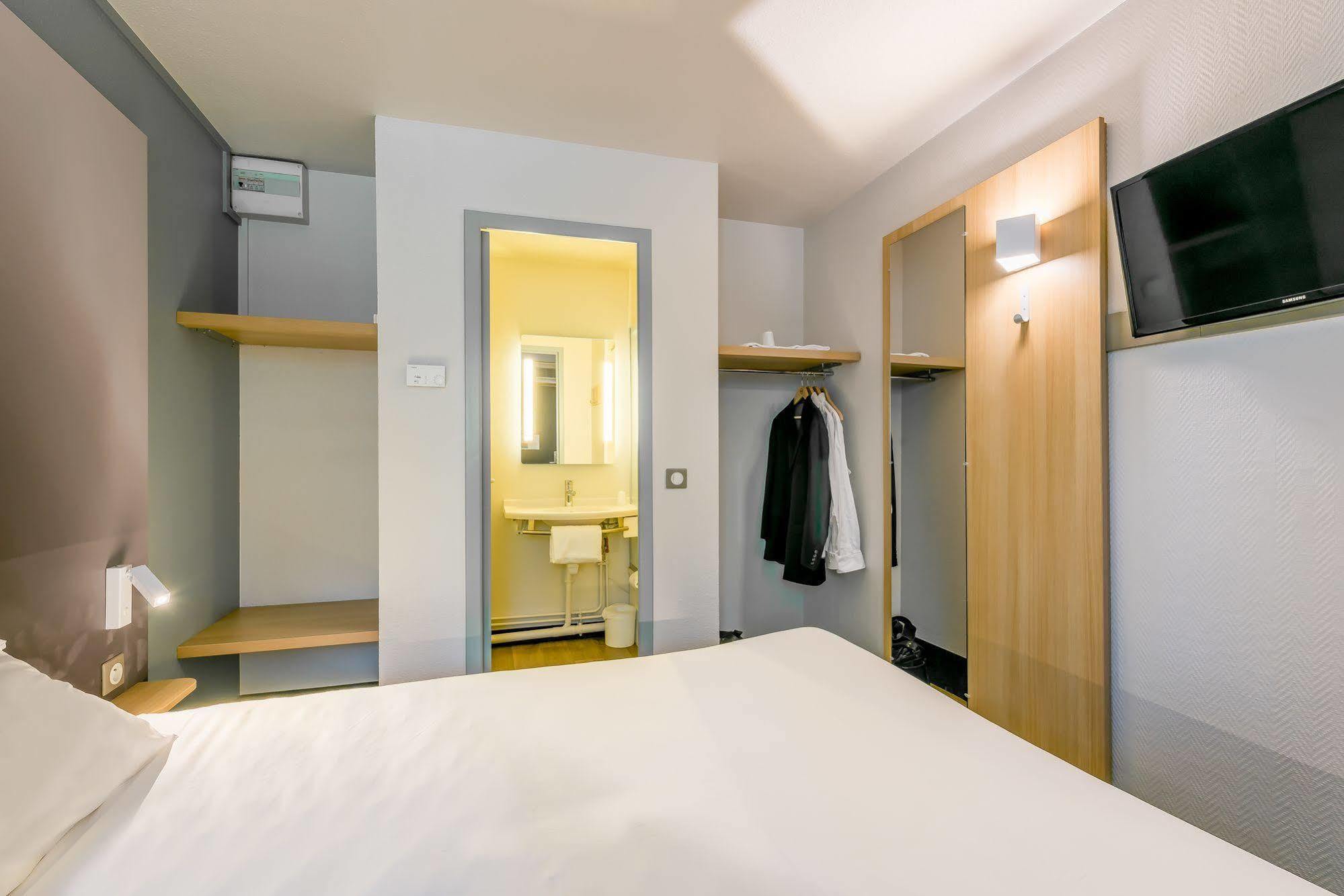 B&B Hotel Freyming-Merlebach Bagian luar foto